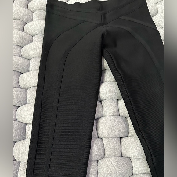 Herve Leger cropped black leggings size extra small - Picture 14 of 14